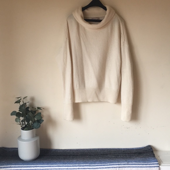 Banana Republic Sweaters - Cream Banana Republic Cowl Neck Sweater